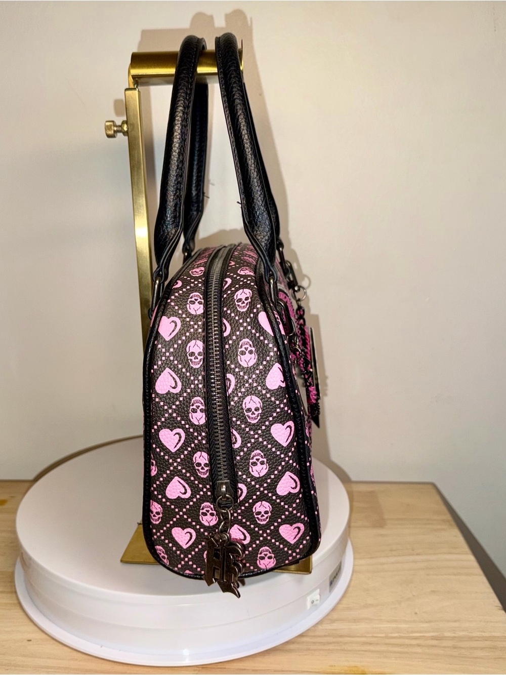 Ed Hardy Pink and Black Skull Satchel NWT - Picture 3 of 6
